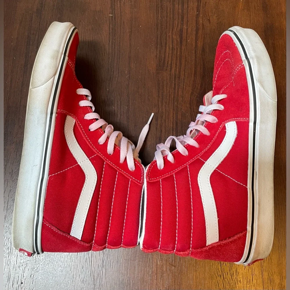 Vans * Sk8-Hi Shoes / Hi-Top Sneakers, Red / White, Men’s  8.5 / Women’s 10